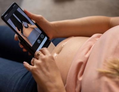 La startup israelí PulseNmore inventó un dispositivo de ultrasonido de mano para que las embarazadas controlen la salud de su bebé