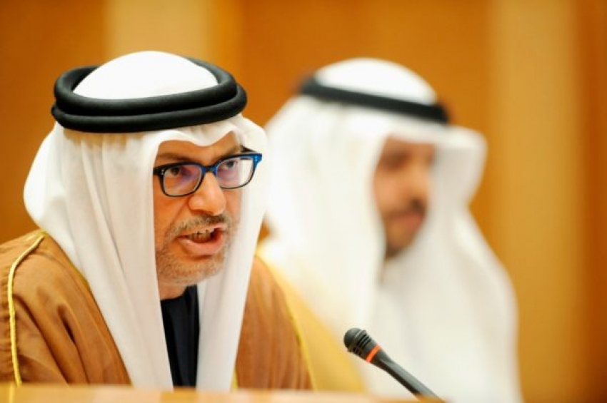 Ministro de Emiratos insta a los árabes a la apertura hacia Israel