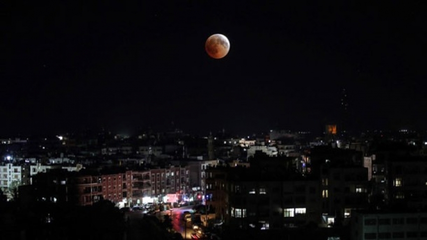 ¿Cuándo y a qué hora podrás ver la “superluna de sangre” en Perú?