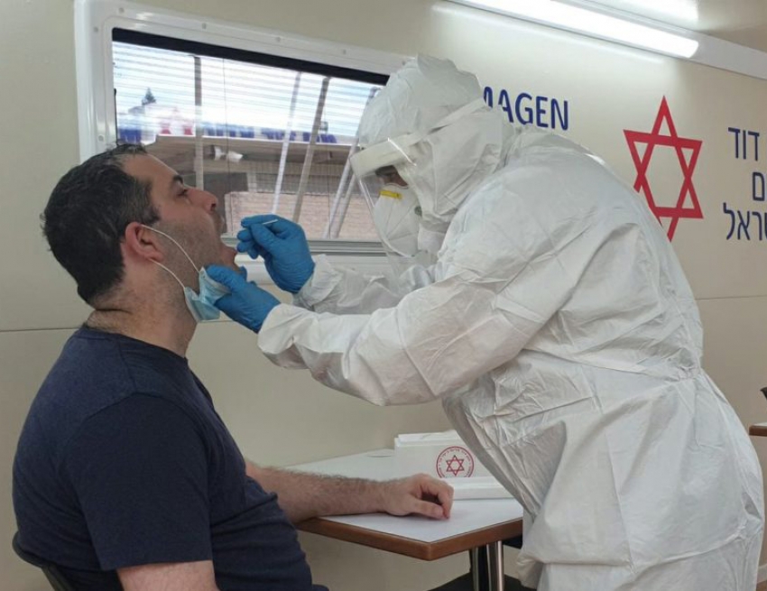 Israel registra más de mil contagios, ascienden a 58 los casos graves